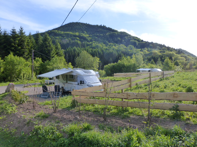 Le Creux camping camper